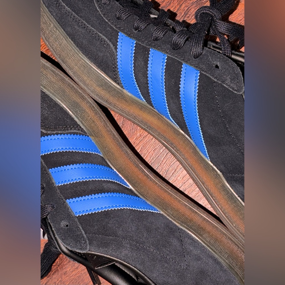 Adidas size 12 - Picture 10 of 14